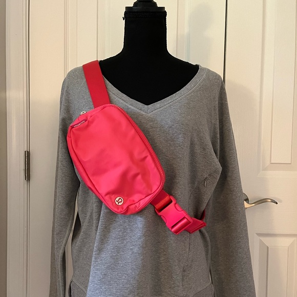 lululemon athletica Handbags - Lululemon Everywhere Belt Bag in Lipstick 1L Like new!